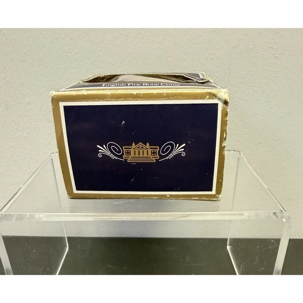 Floral Motif Gold Hinged Trinket Box Fenton Bone China Peony Rose Country‎ Decor